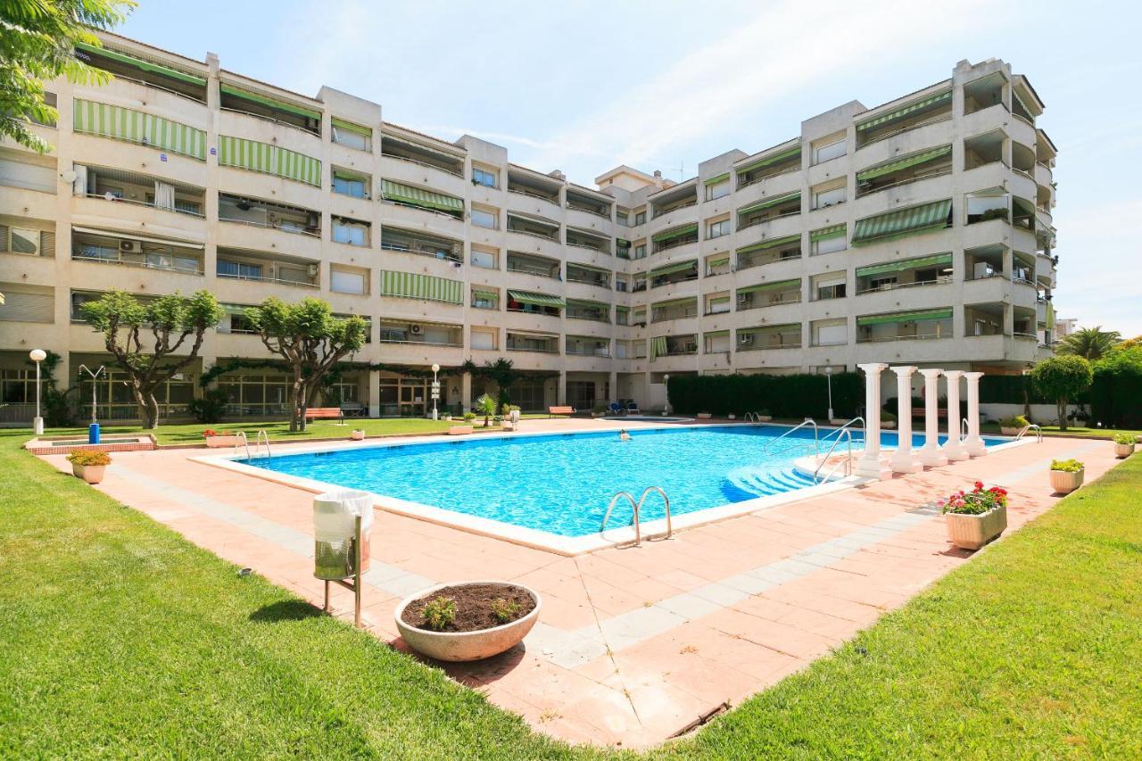 Uhc Marathon Apartments Салоу Экстерьер фото