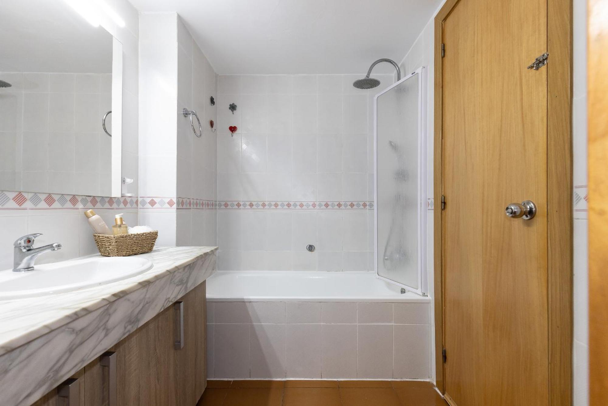 Uhc Marathon Apartments Салоу Экстерьер фото